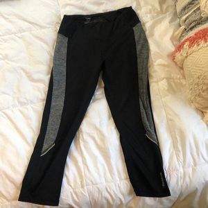 Cropped Reebok leggings
